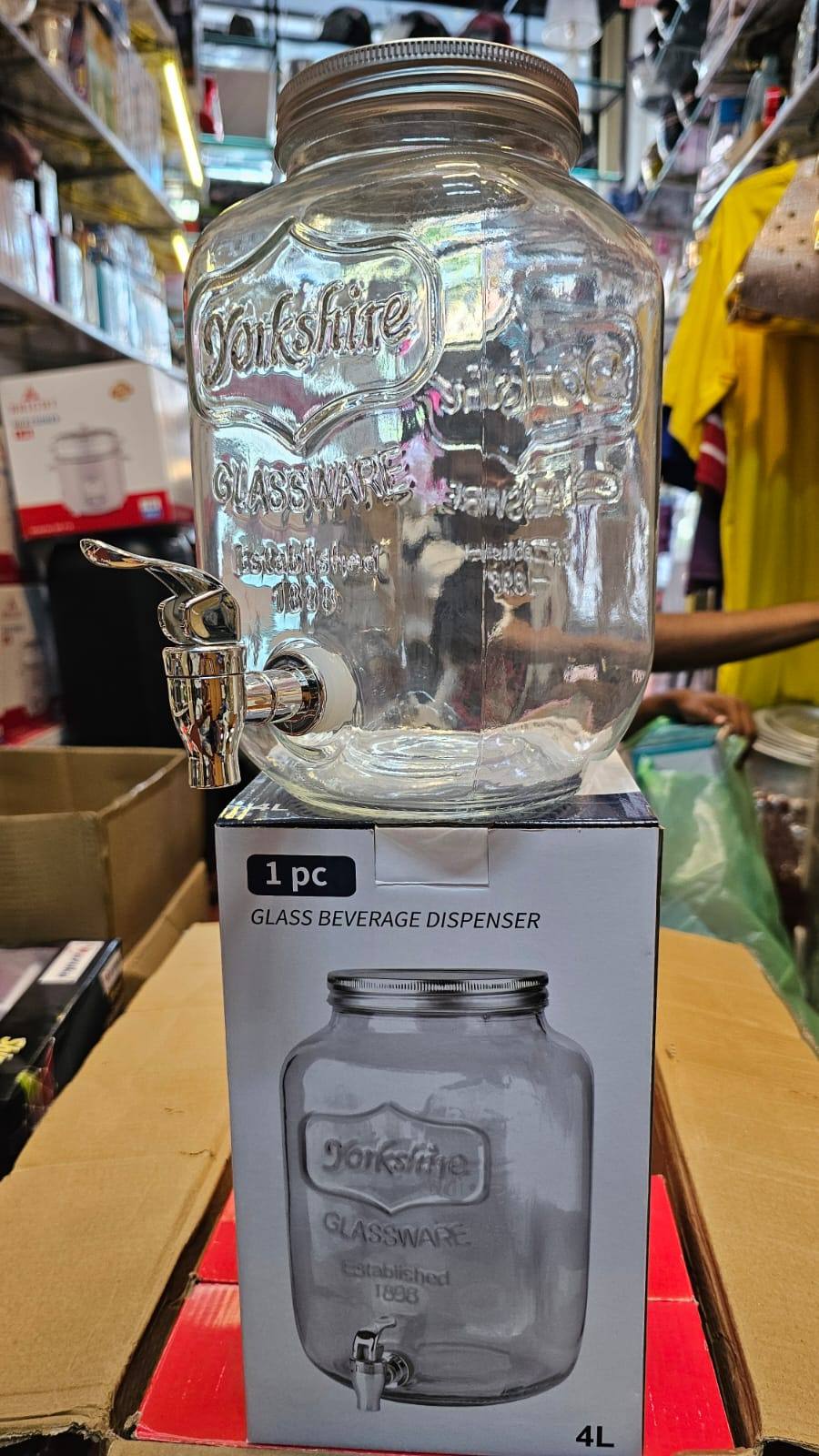 GLASS JUICE DISPENSER AVAILABLE