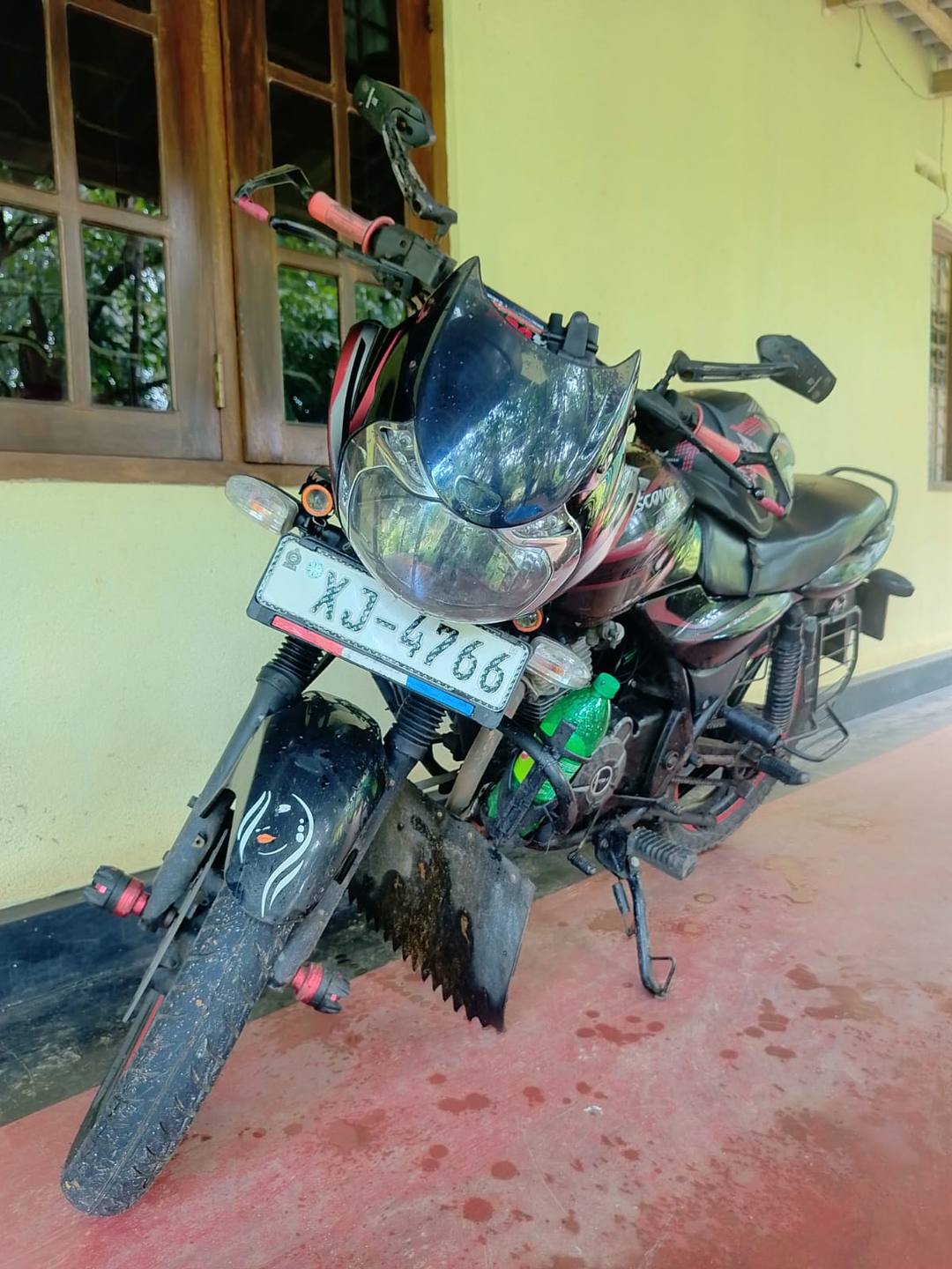 Bajaj Discover 150 2011
