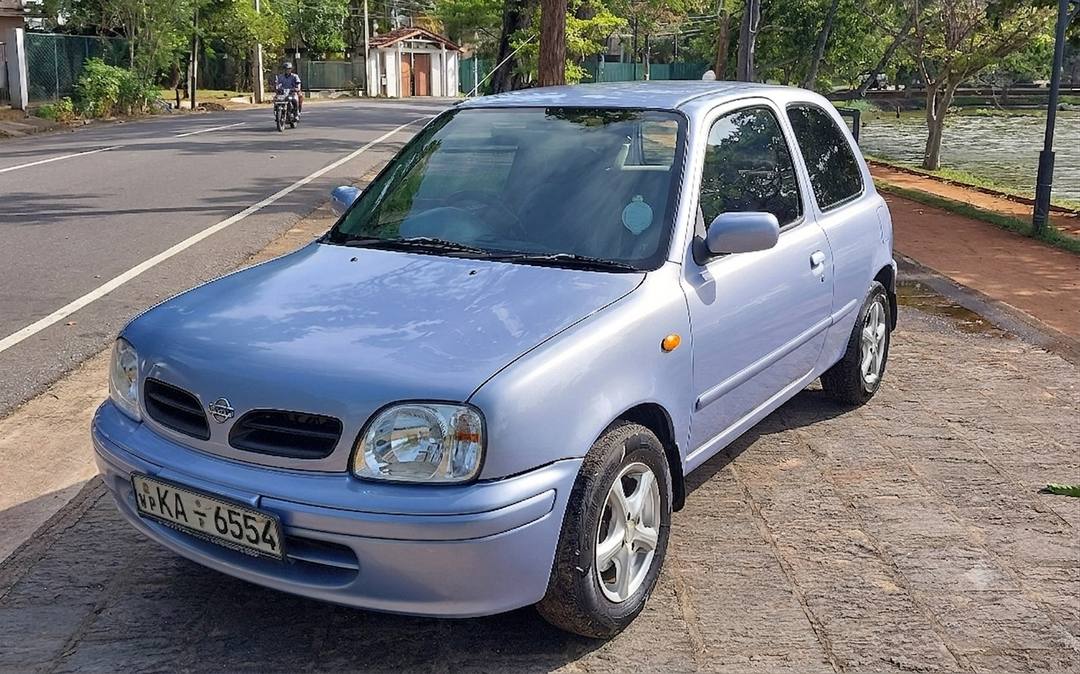 NISSAN MARCH K11 2001