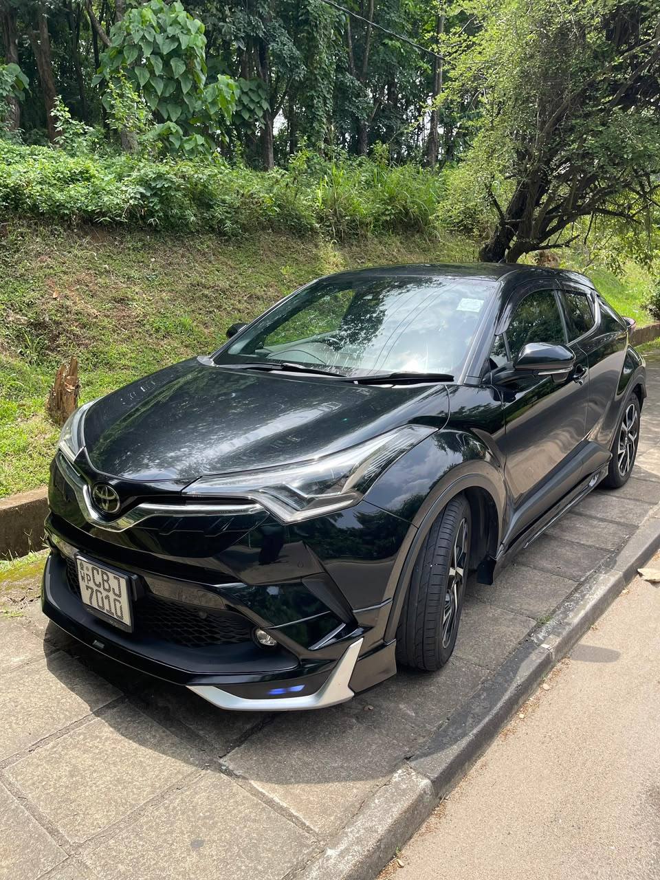 Toyota CHR NGX10 2019