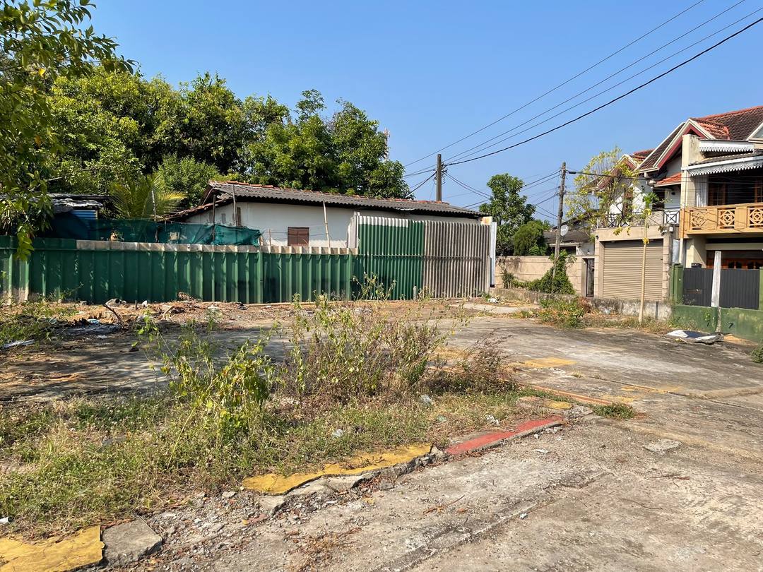 VALUABLE LAND FOR SALE IN PANADURA