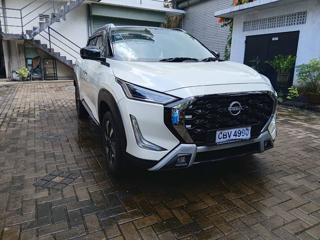 NISSAN MAGNITE 2025
