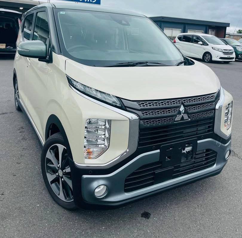 MITSUBISHI eK X GRADE 2025