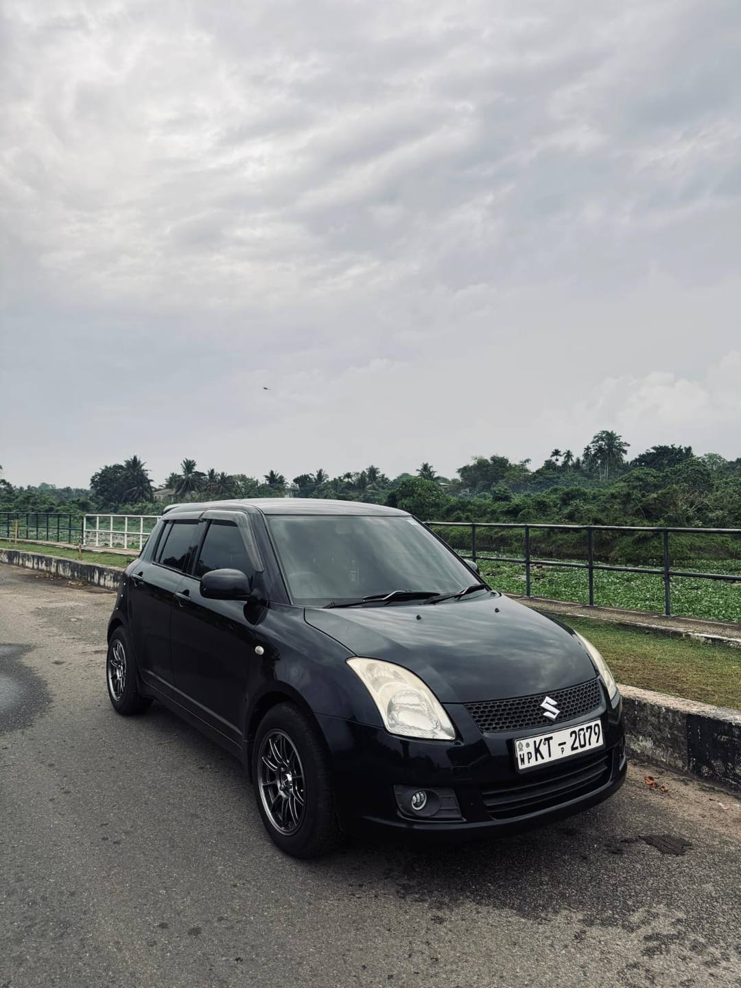 SUZUKI SWIFT BEETLE 2009