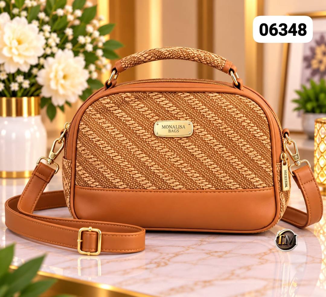 ELEGANT LADIES SIDE BAG FOR SALE
