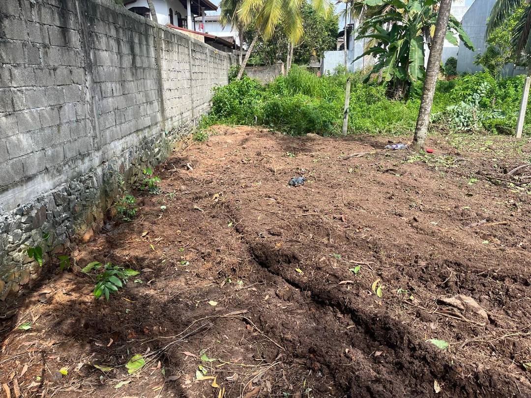 Commercial And Residential Land for Sale In Galle