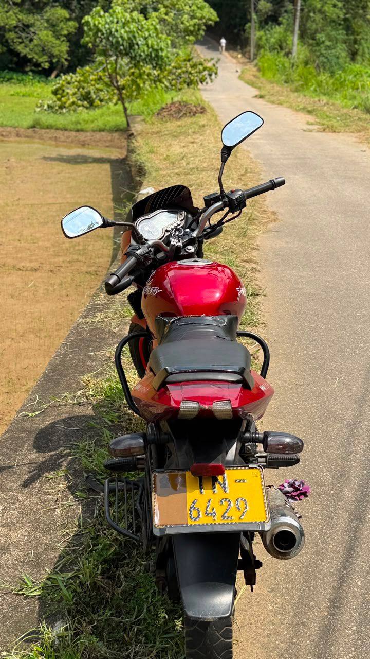Bajaj Pulsar 180
