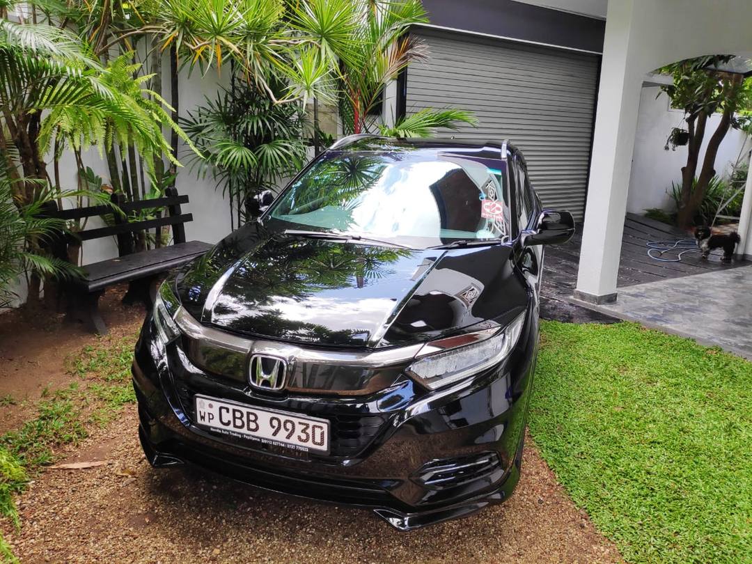 HONDA VEZEL RS HYBRID 2018