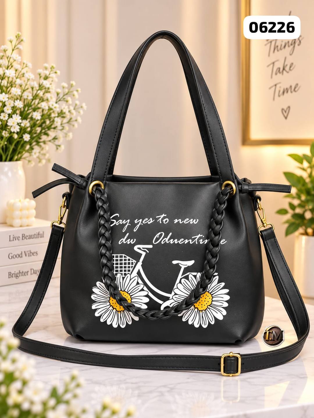 LADIES HAND BAG ON SALE