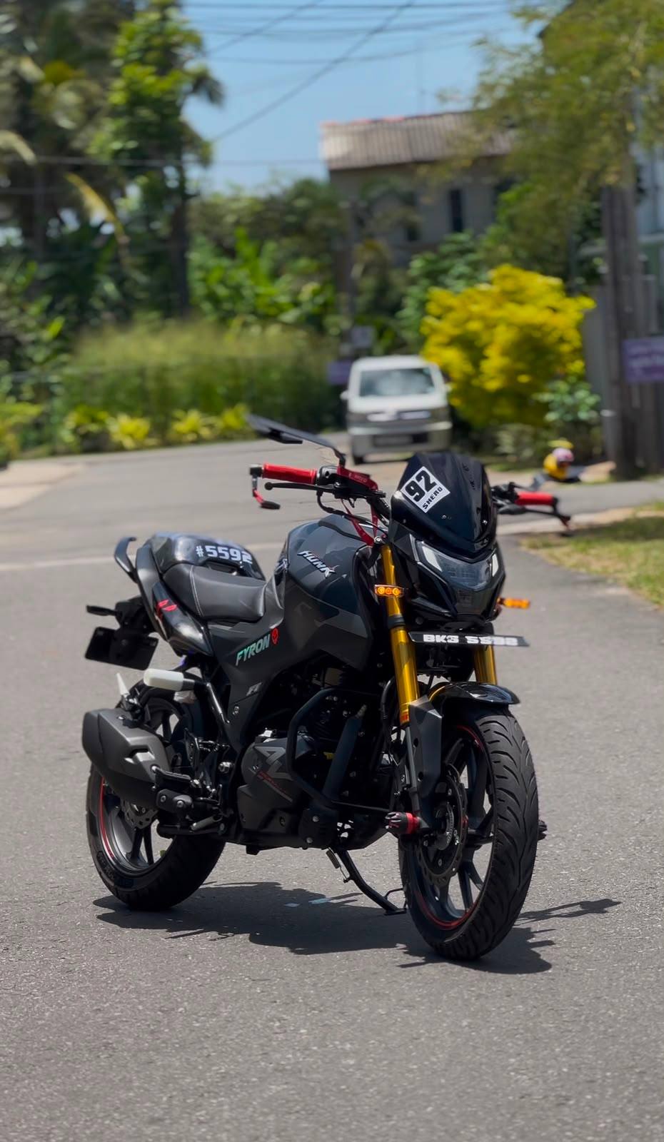 HERO HUNK 160R 4V AVAILABLE