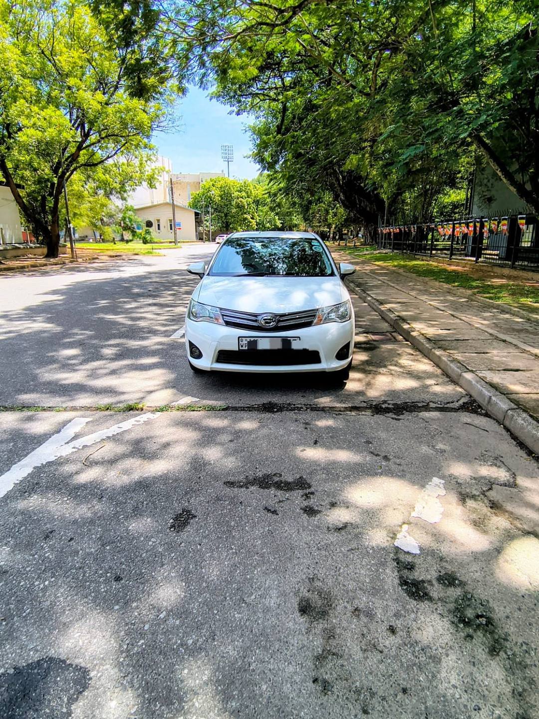 TOYOTA AXIO 2013