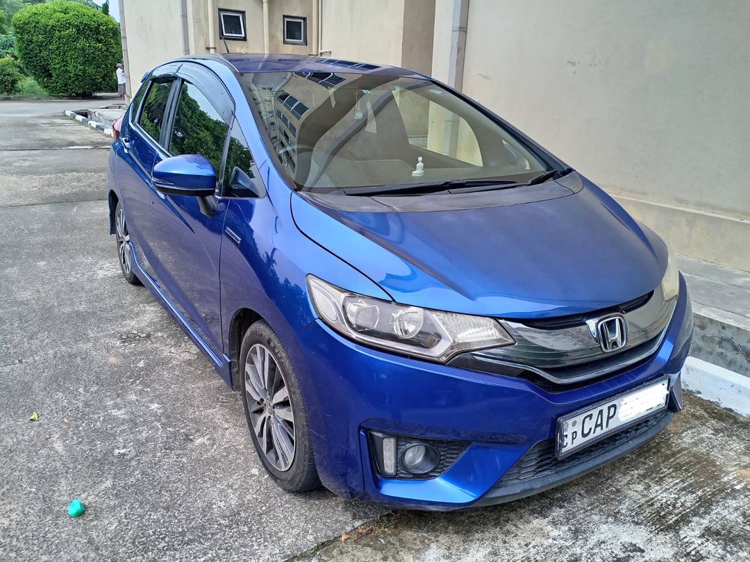 Honda Fit GP5 S Grade 2014