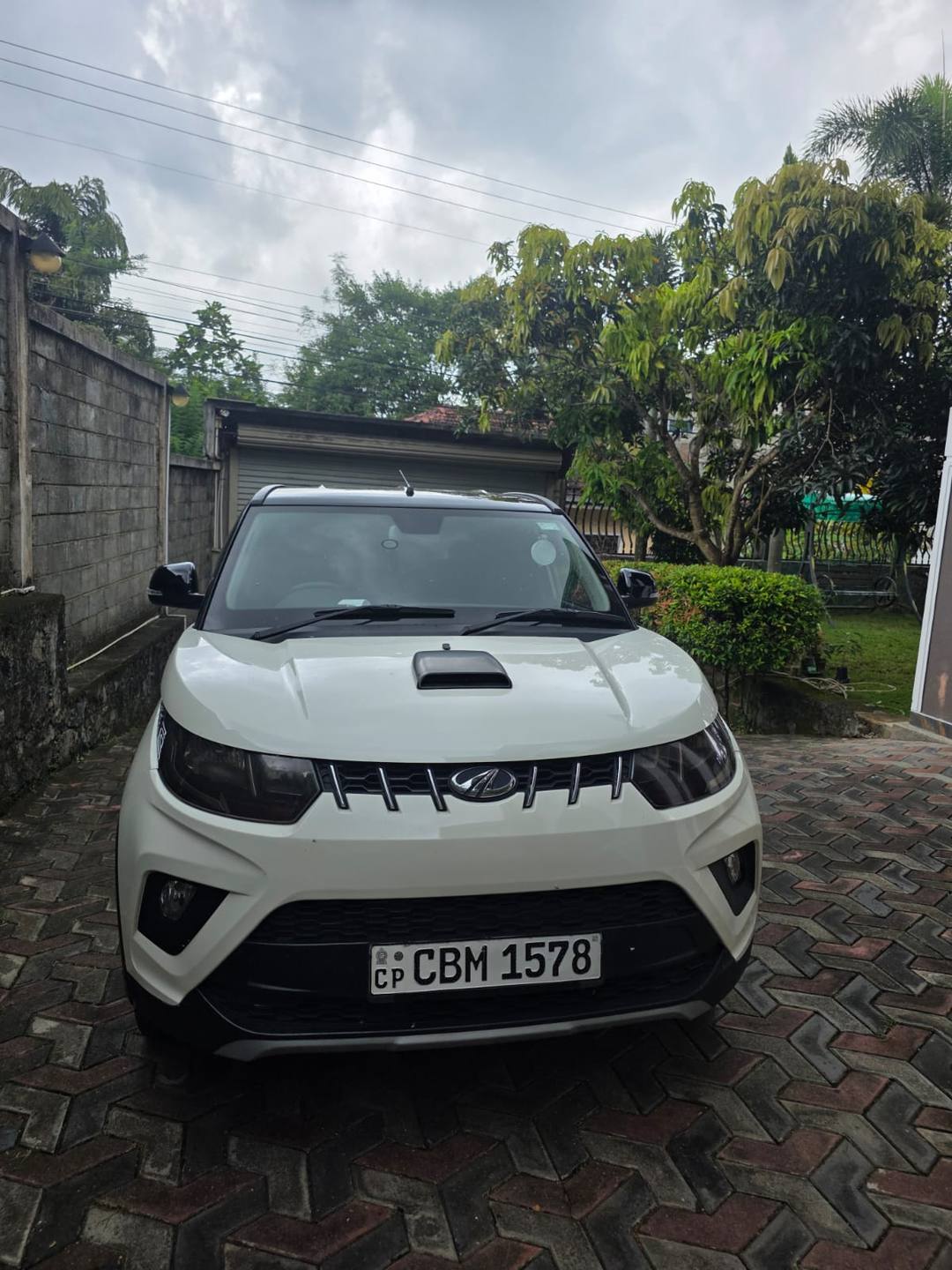 Mahindra KUV100 NXT K6+ 2022