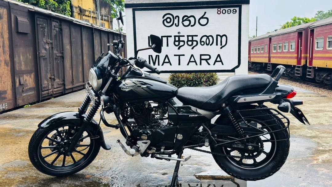 Bajaj Avenger Street 2018