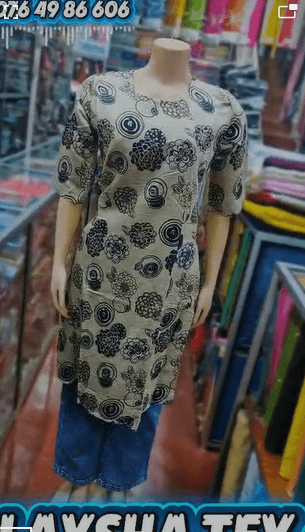 NEW TRENDY TOP FOR SALE