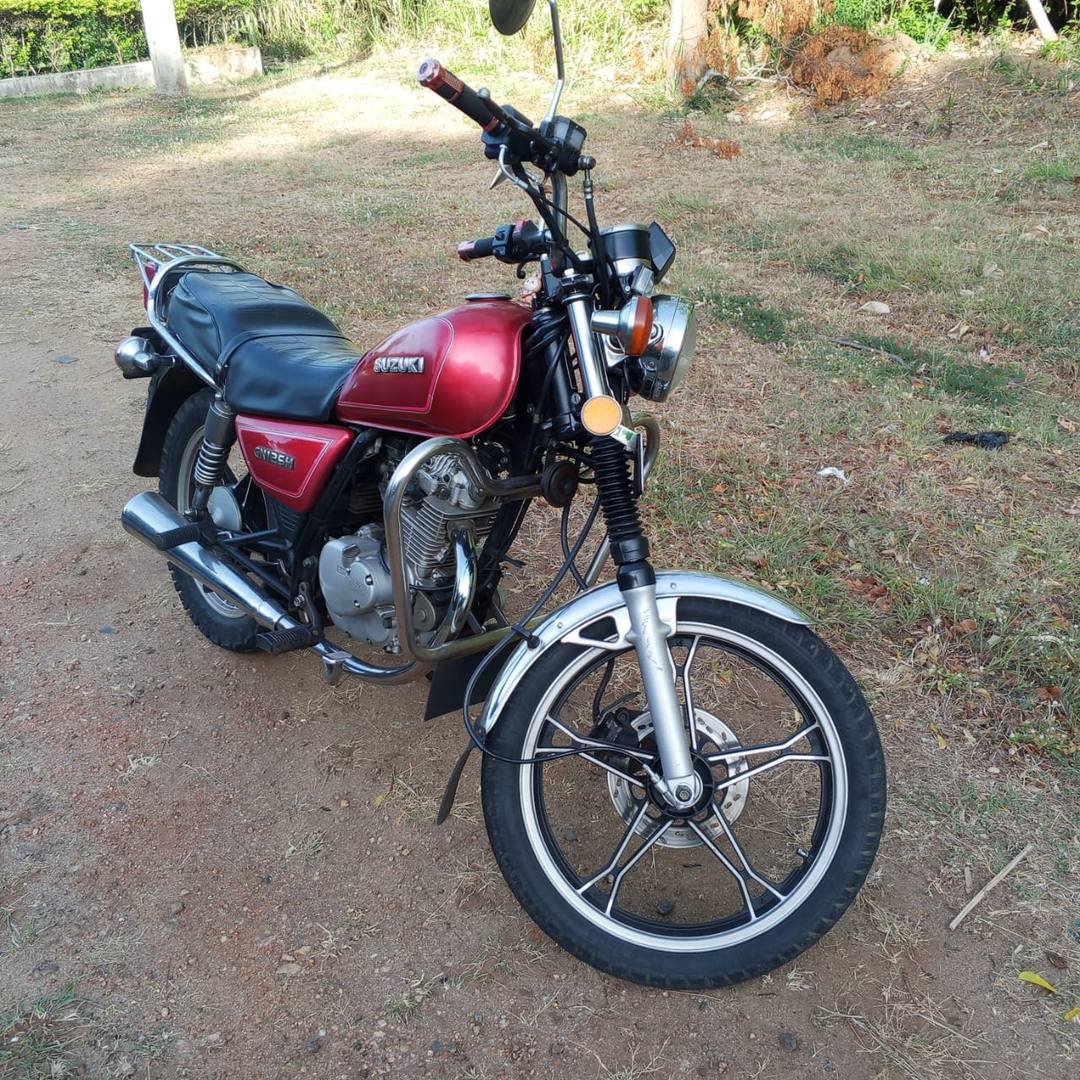 SUZUKI GN125H 2016