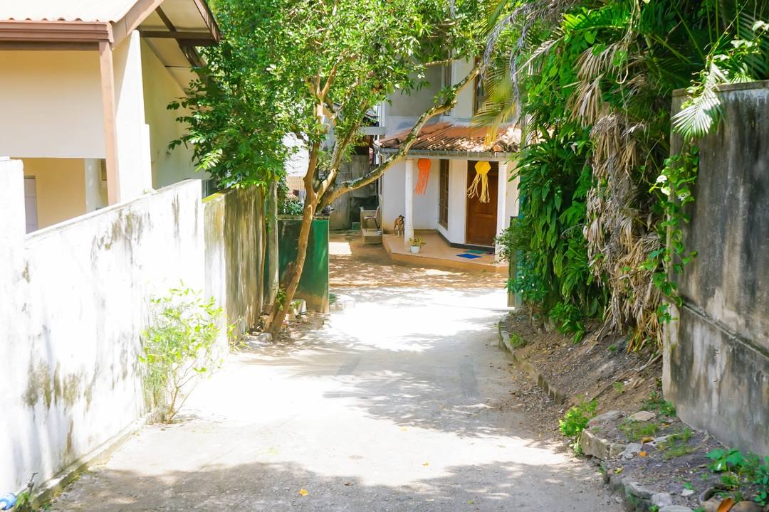 LAND & HOUSE FOR SALE IN THALANGAMA NORTH, BATTARAMULLA