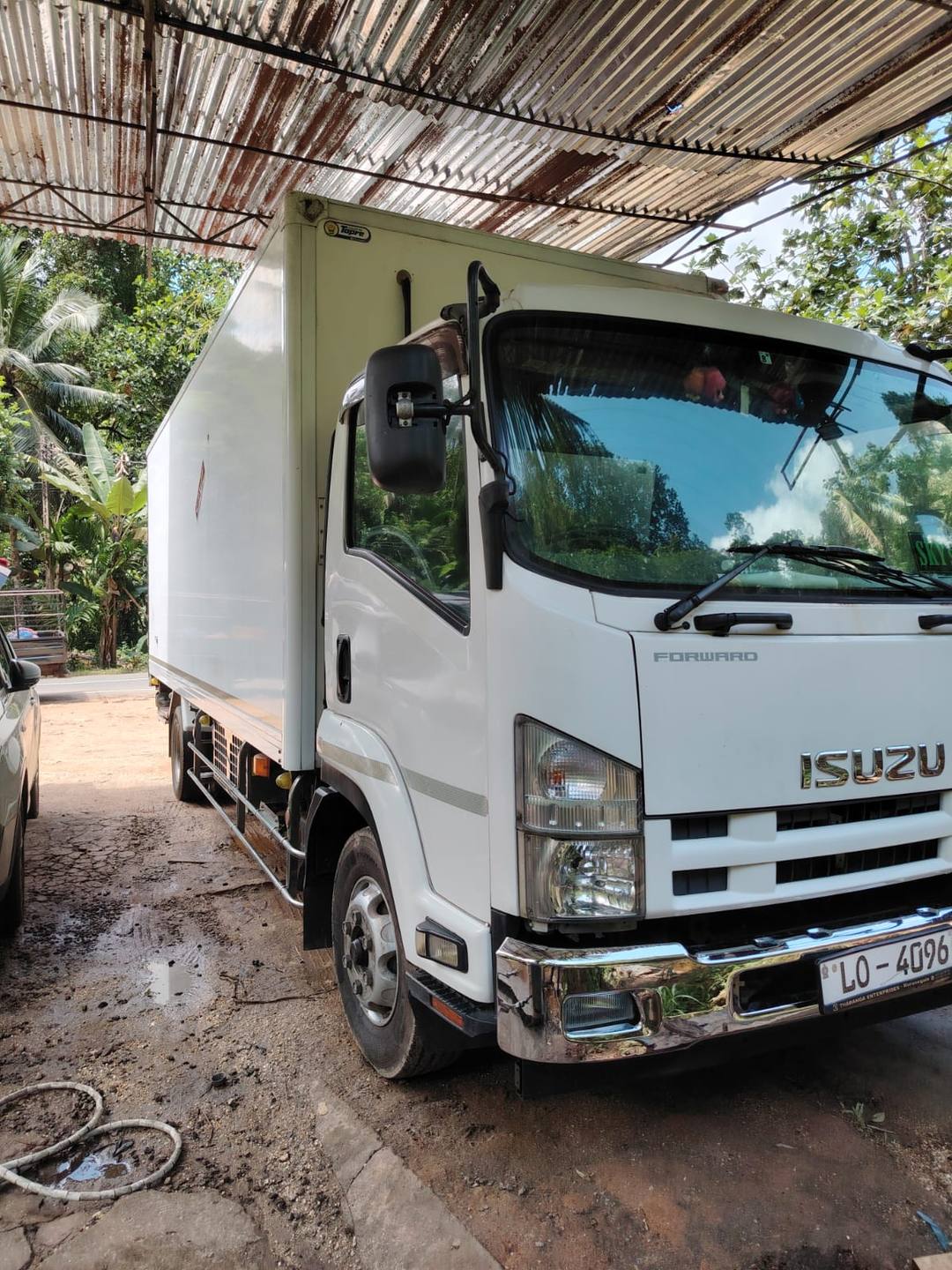 Isuzu Forward Lorry 2012