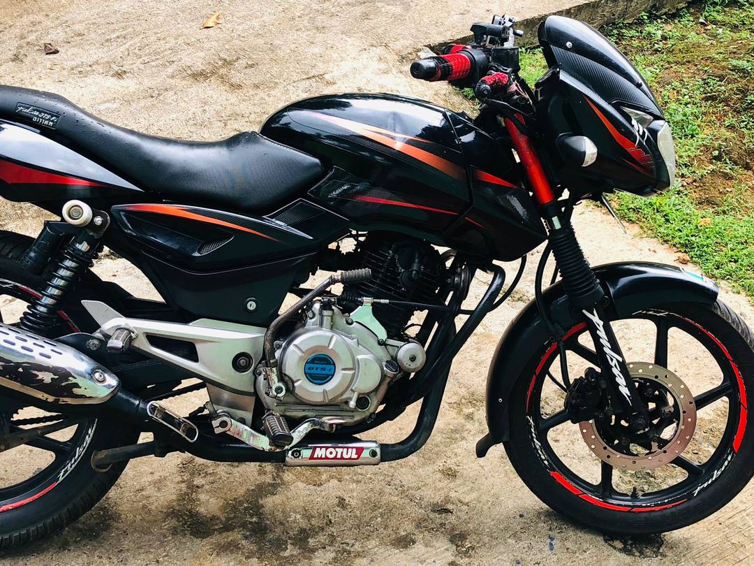 Bajaj Pulsar 150