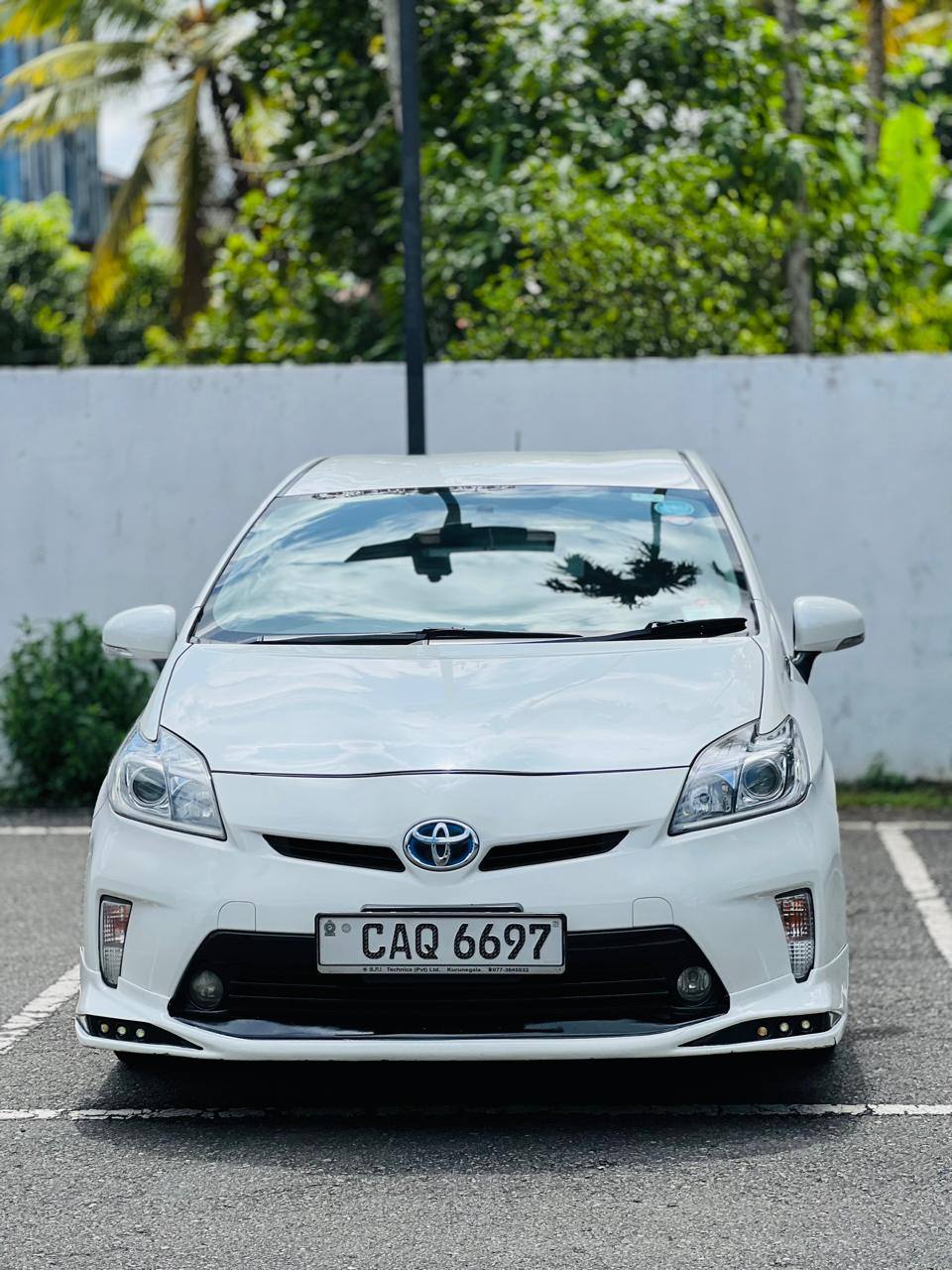 TOYOTA PRIUS 2013