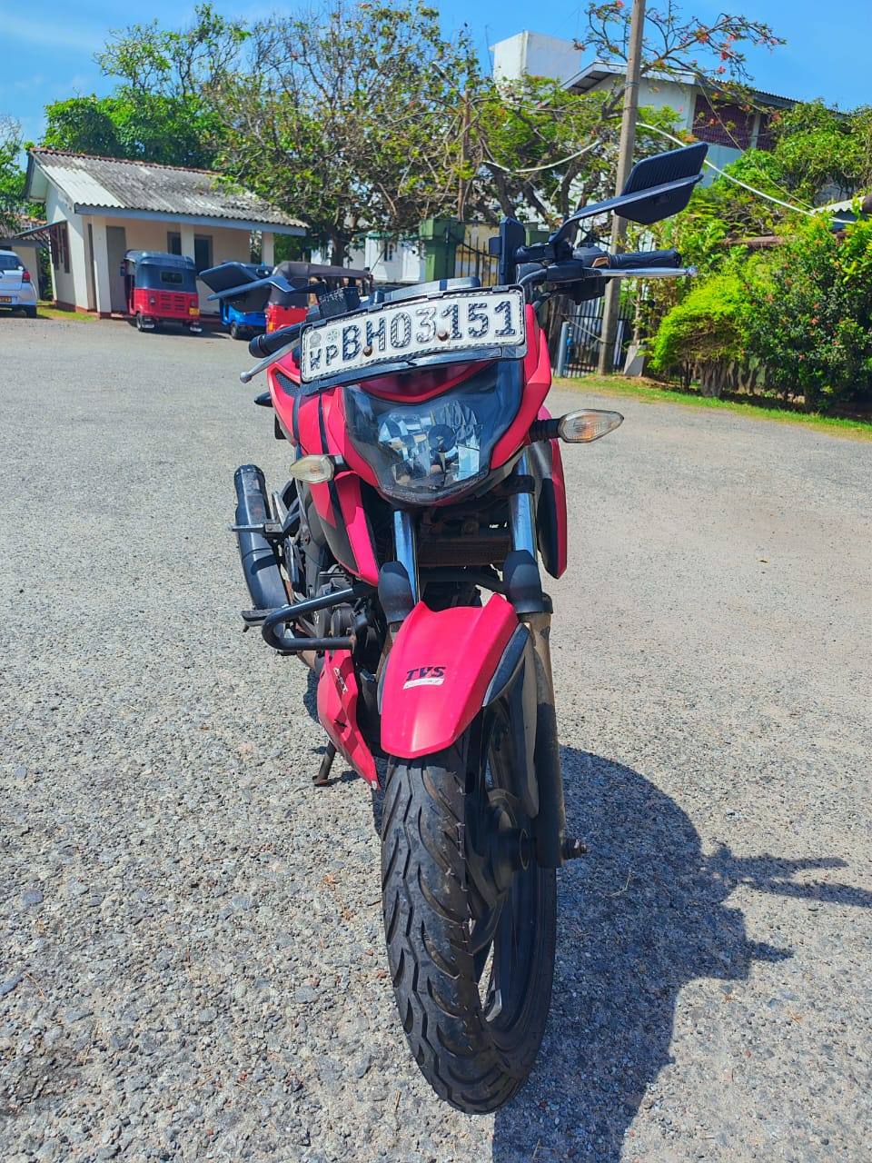 TVS APACHE RTR 200 2018