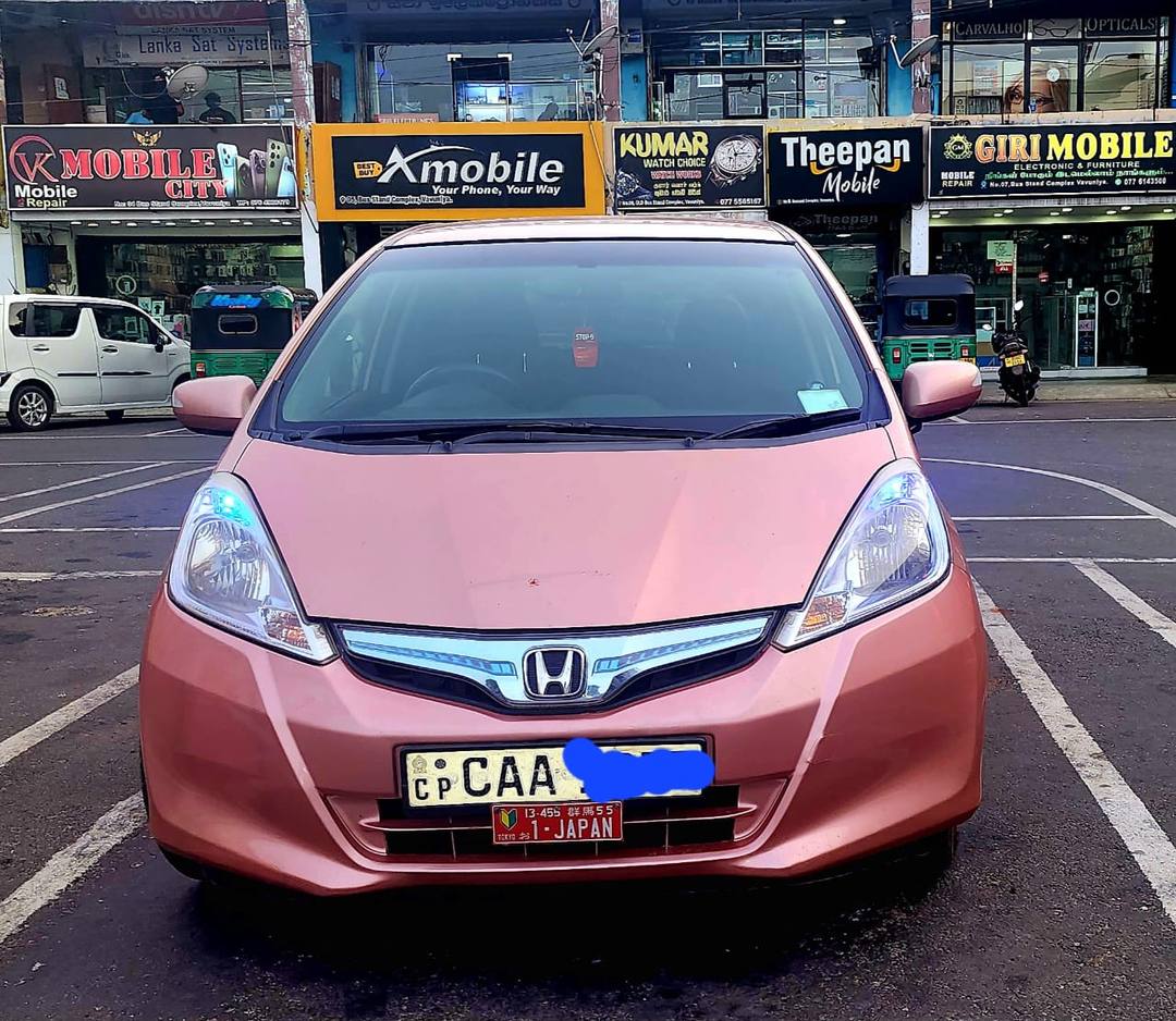 HONDA FIT GP1 2014