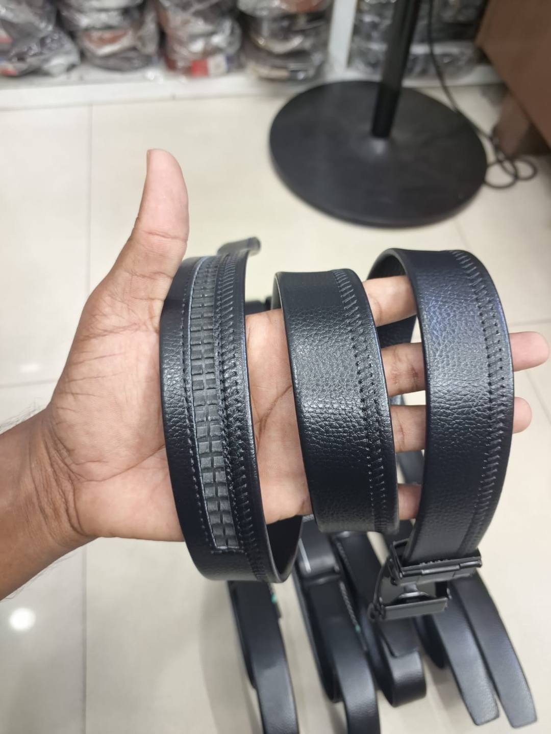 GENTS AUTOLOCK BELT AVAILABLE