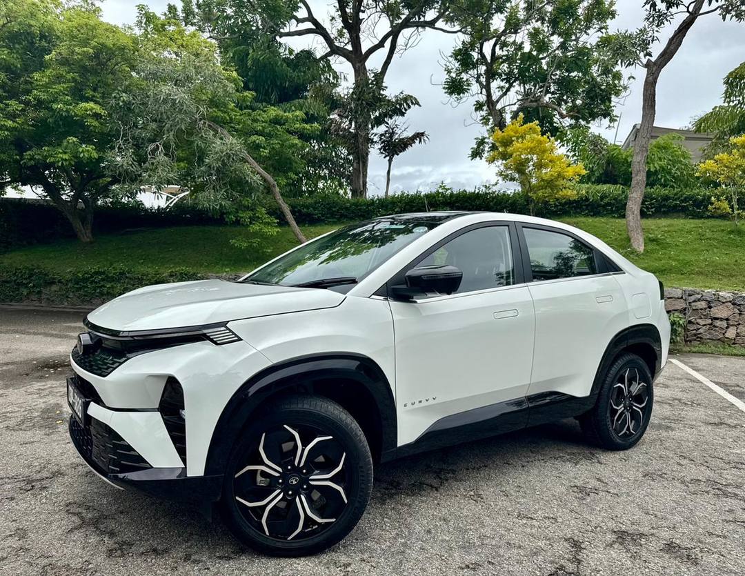 TATA CURVV 2025