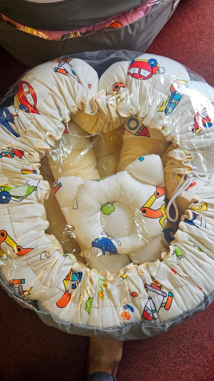 ROUND BEDDING SET AVAILABLE