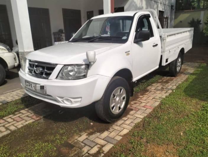 Tata Xenon 2014