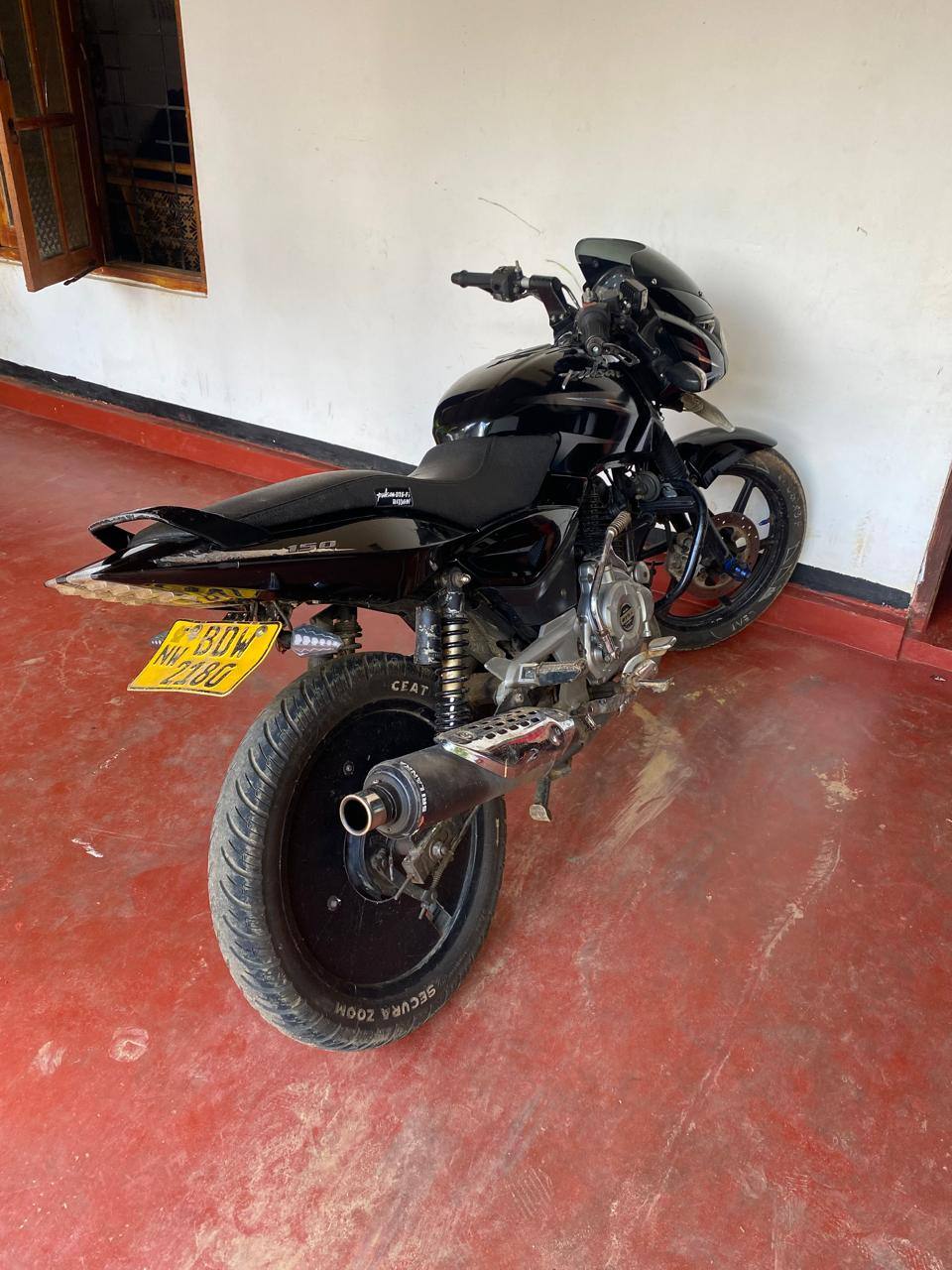 Bajaj Pulsar 150 2016