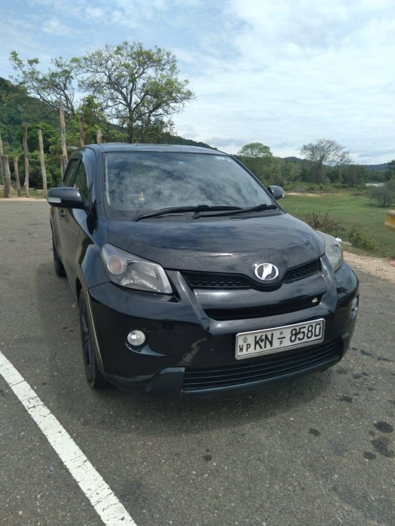 Toyota IST 2008