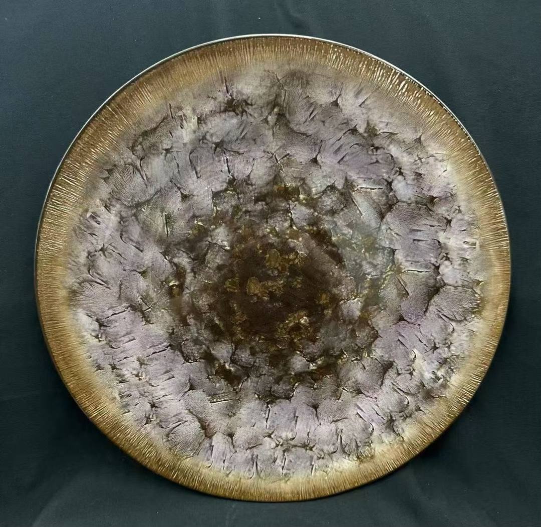 BEAUTIFUL PORCELAIN DINNER PLATE