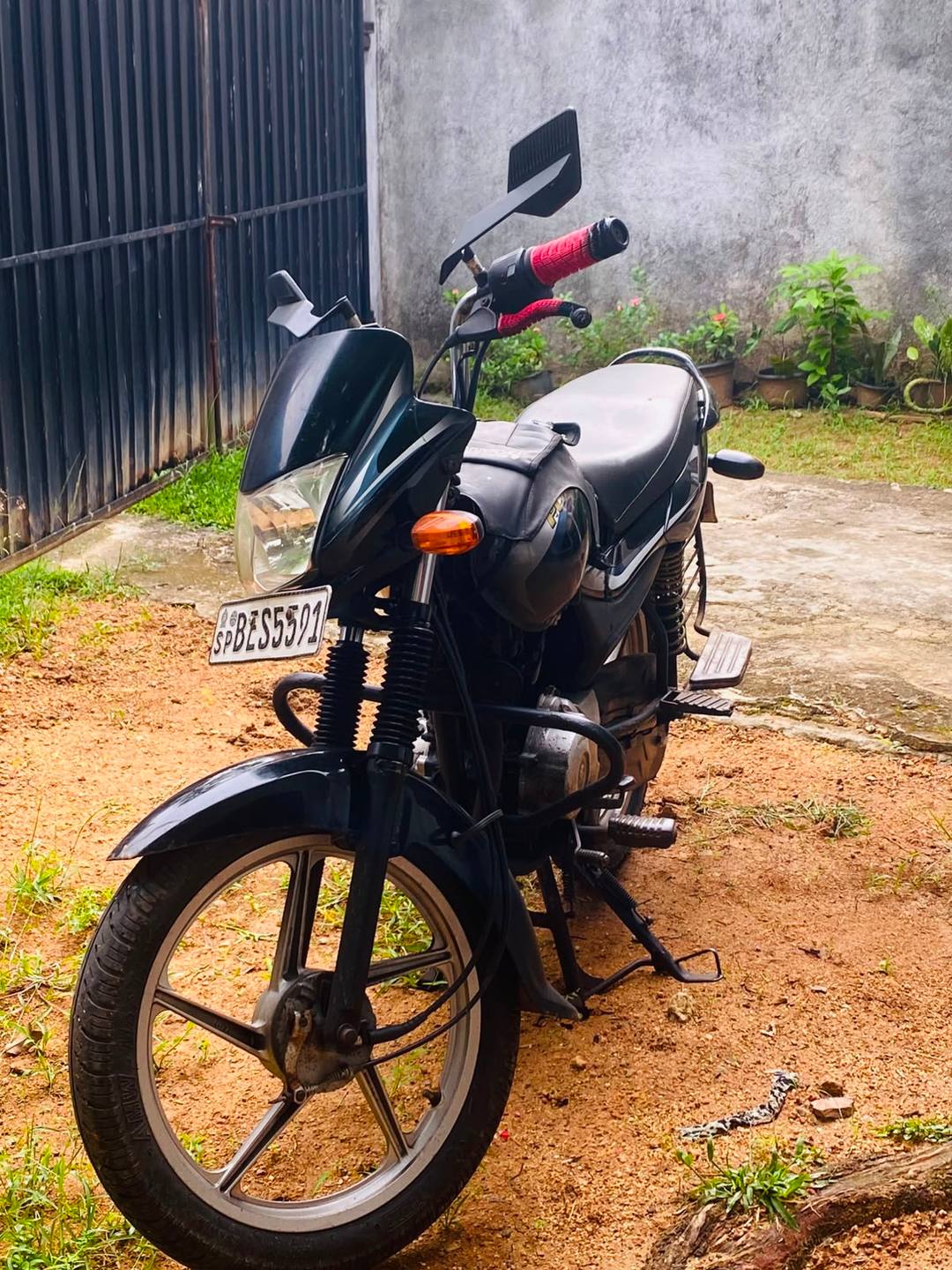 BAJAJ PLATINA 100 2016