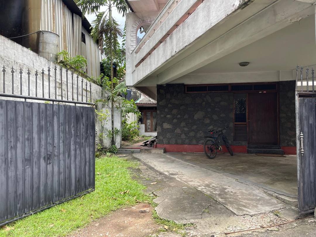 HOUSE FOR SALE IN KIRULAPONE