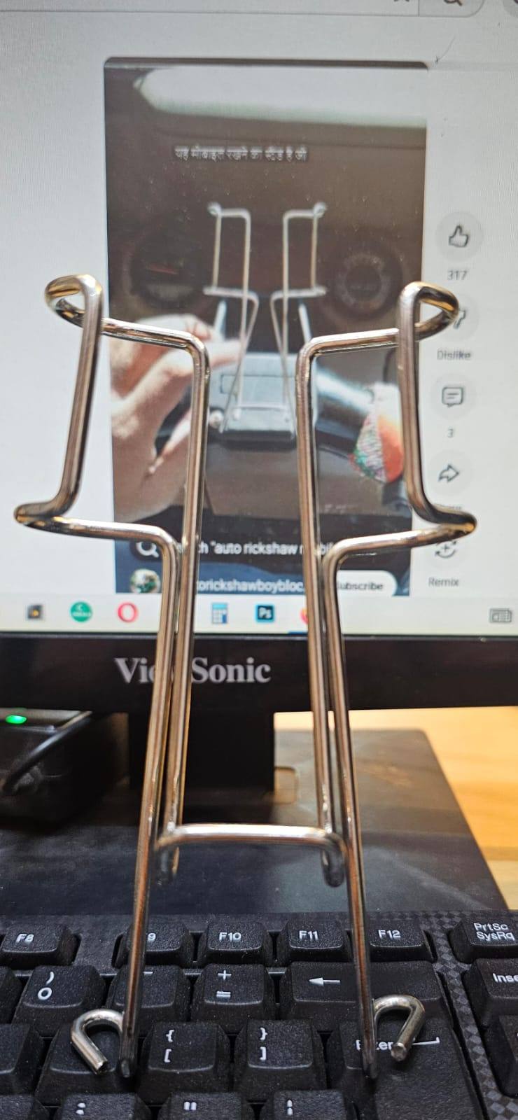STAINLESS STEEL THREE-WHEEL MOBILE HOLDER FOR SALE