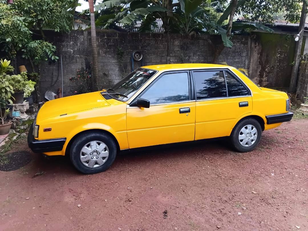 NISSAN SUNNY B11 LONG BUFFER 1985