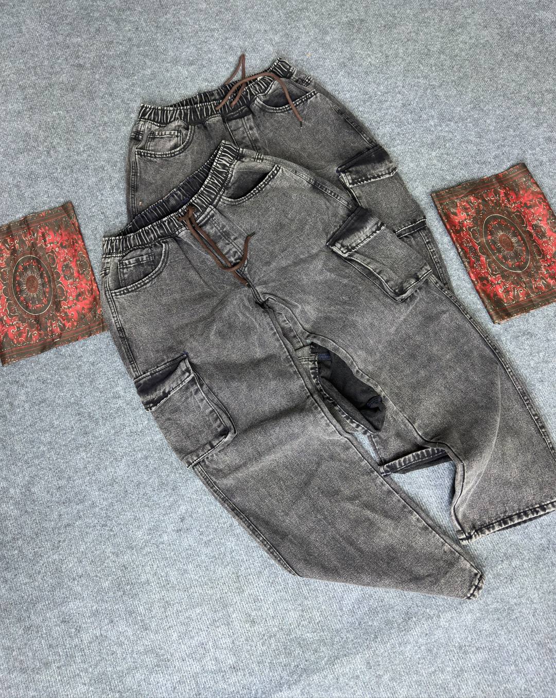 BIG FOLD POCKET DENIM AVAILABLE