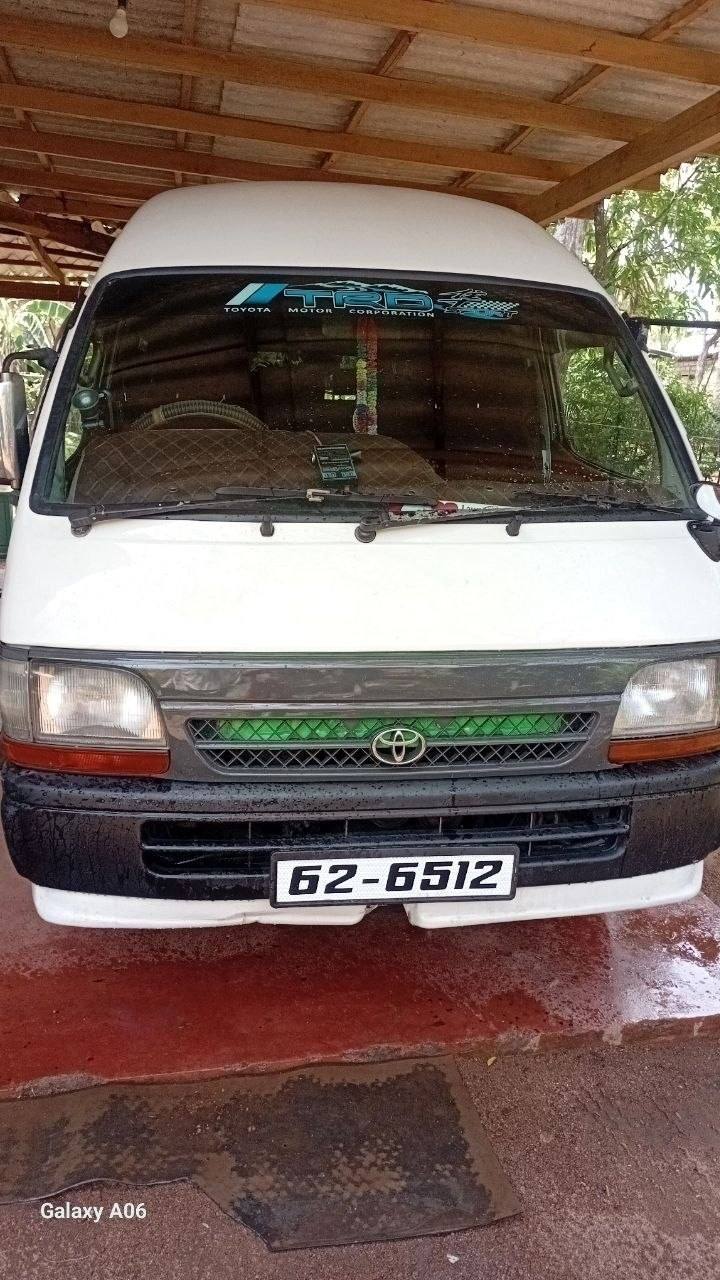 TOYOTA HIACE 1992