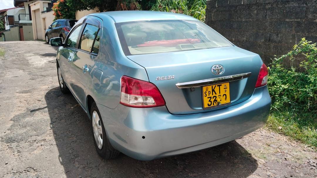 Toyota Belta 2009