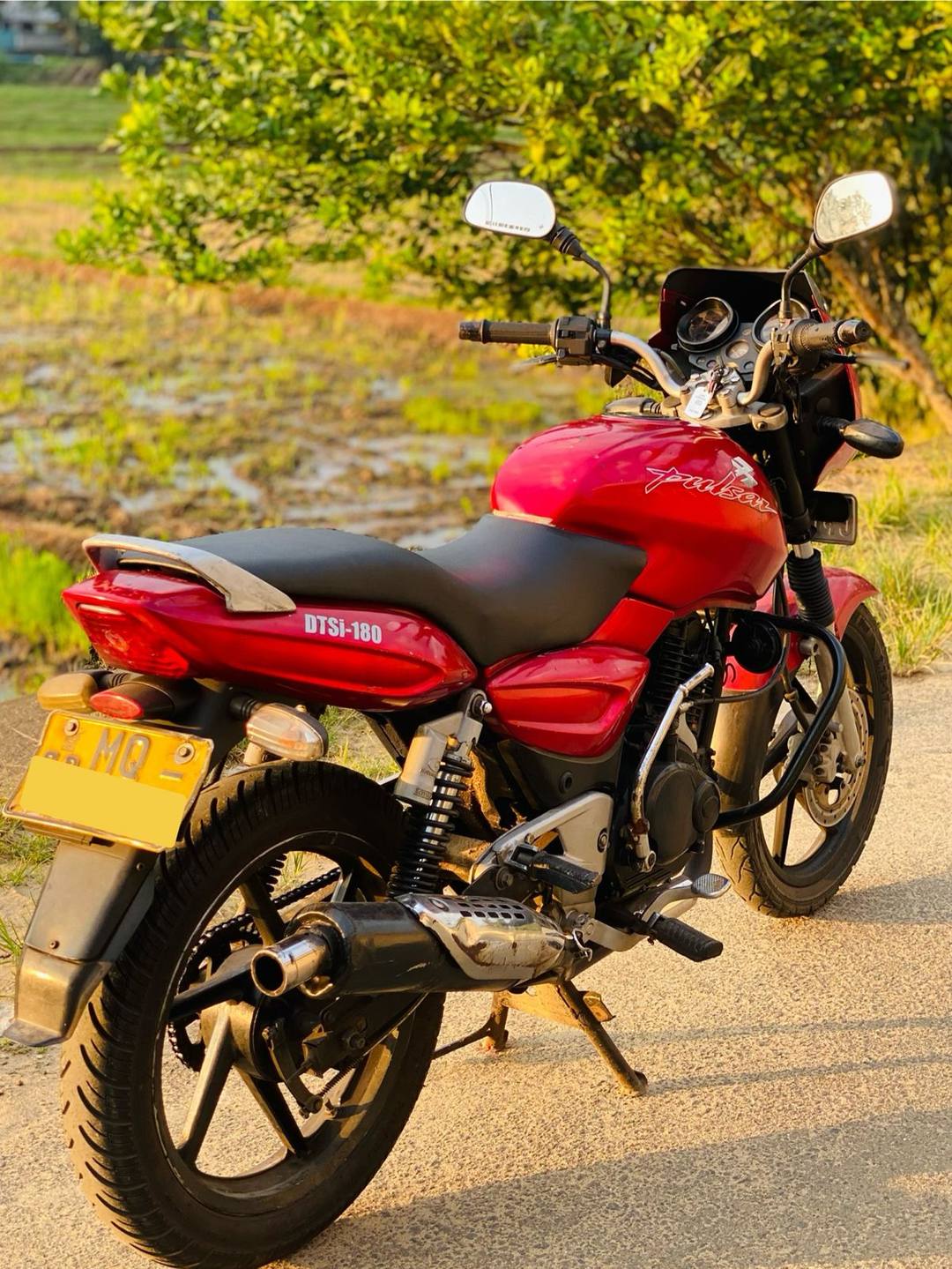 Bajaj Pulsar 180 2006
