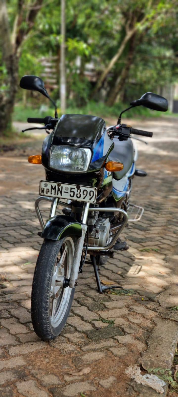 TVS Victor Edge 125 2007