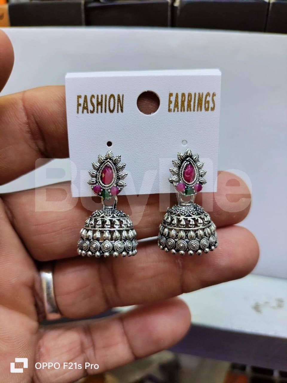 EXCLUSIVE OFFER: EARRINGS FROM SP FASHION