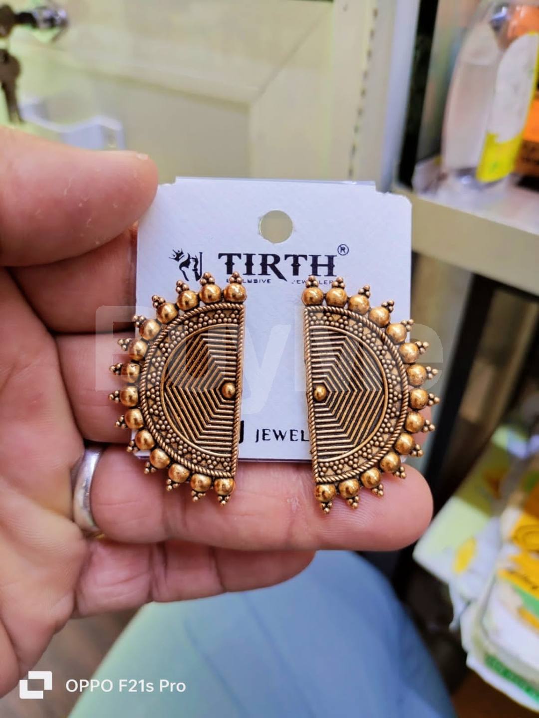 PREMIUM QUALITY CHARMING EARRINGS - SP FASHION