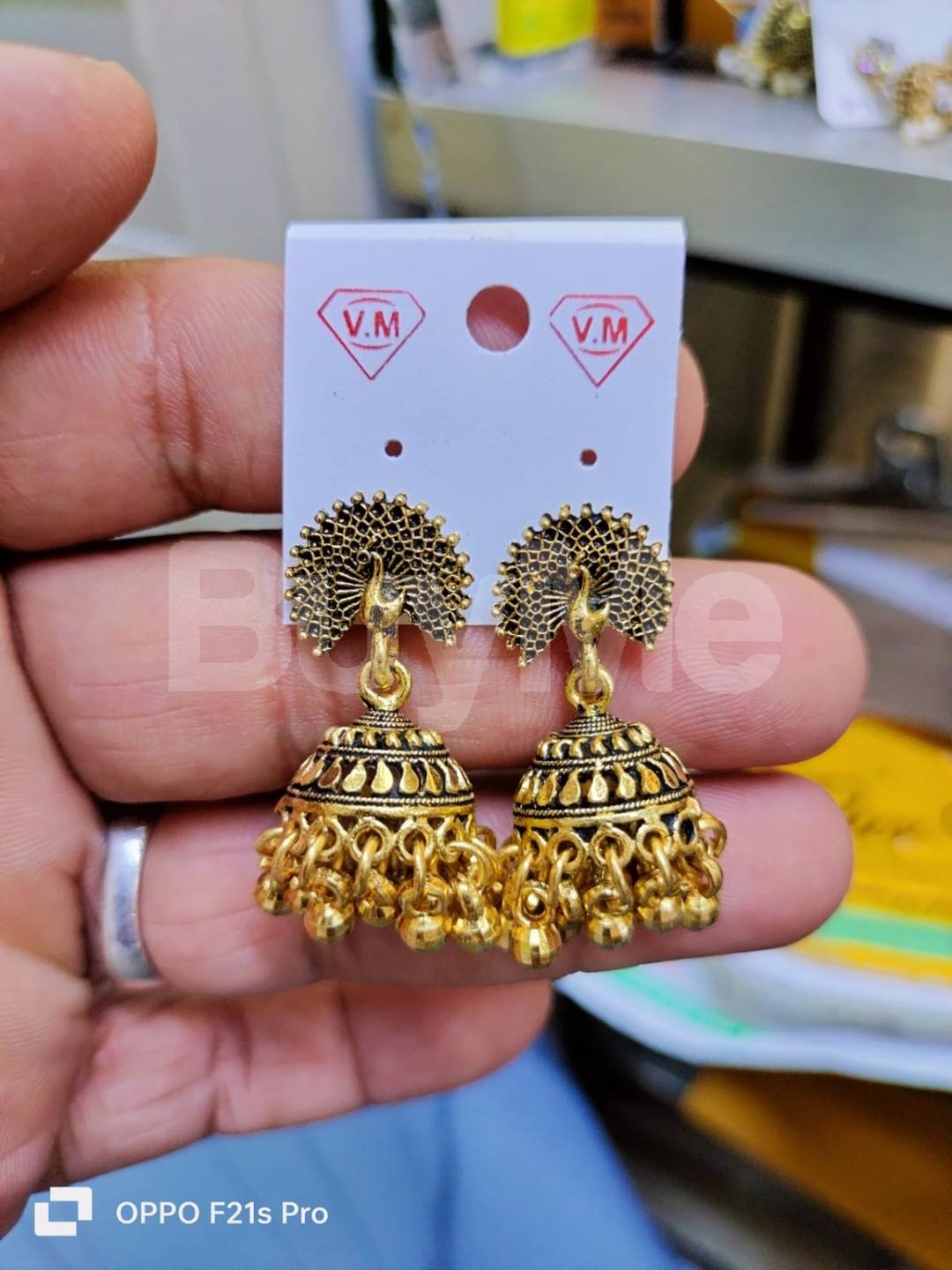 HIGH QUALITY DAZZLING EARRINGS