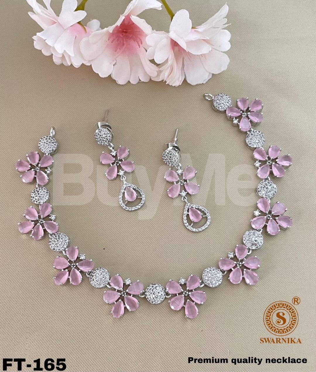 PREMIUM QUALITY NECKLACE - PINK STONES