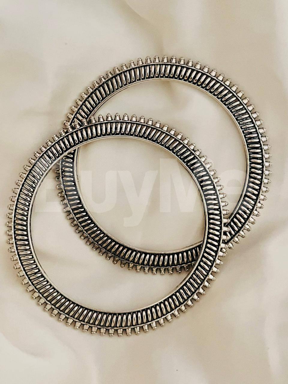 OXIDIZED BANGLES