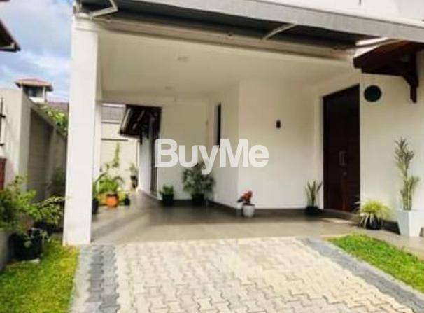 HOUSE FOR SALE IN MALABE THALAHENA