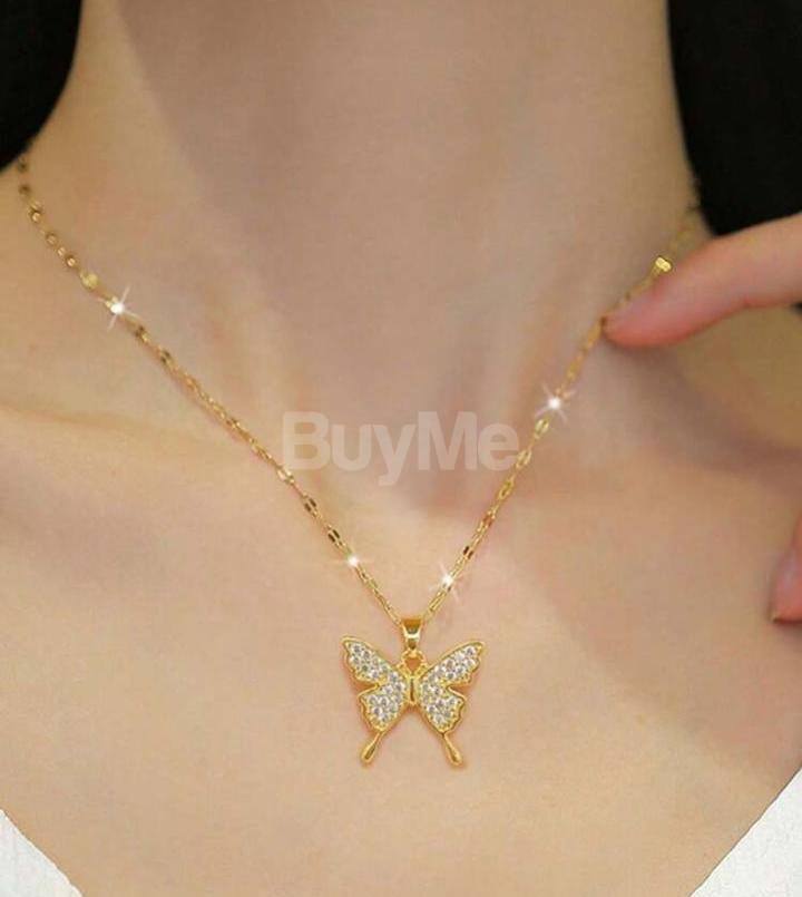 STAINLESS STEEL NECKLACE WITH BUTTERFLY PENDANT