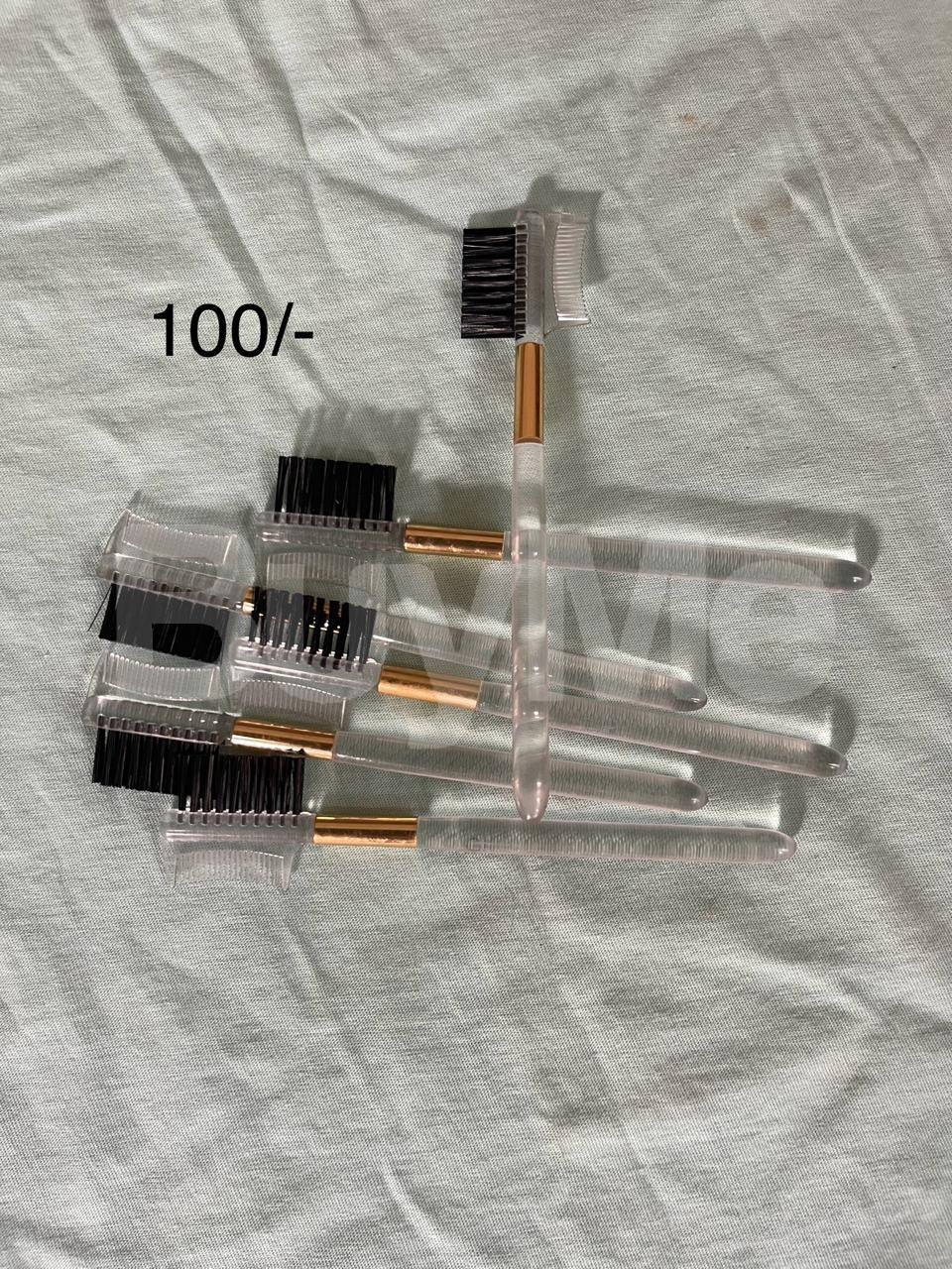 EYESHADOW AND EYELASHES COMB